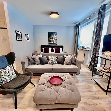 Bl - The Executive Suite, Boru - 24Hr Self Check-In, Free Private Parking, Balcony With Mountain View, 5 Minute Walk To City Center Банска-Бистрица Экстерьер фото